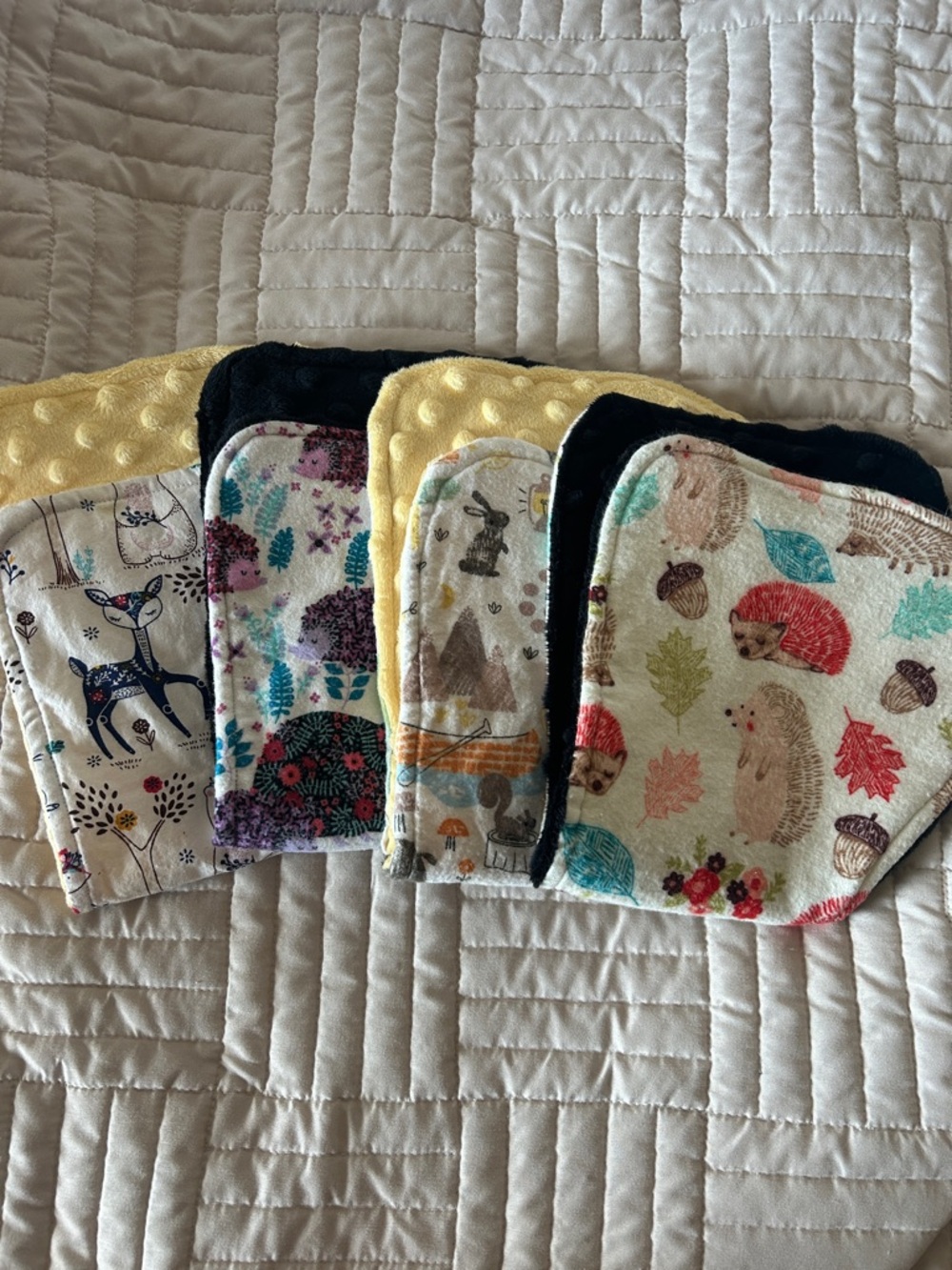 4 Soft, Reversible Baby Burp Rags - Woodland Prints; NEW